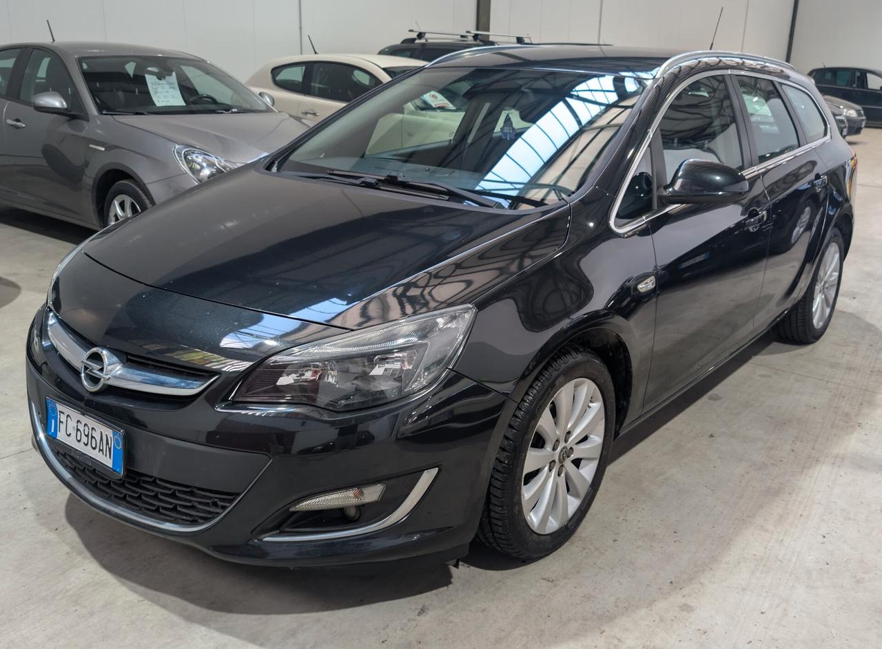Opel Astra 1.4 Turbo 140CV Sports Tourer GPL Tech Cosmo