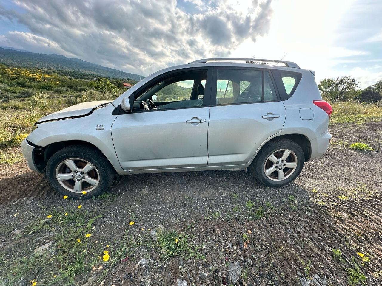 Toyota RAV 4 RAV4 2.2 D-4D 136 CV