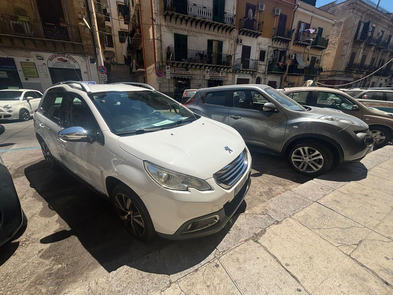 Peugeot 2008 1.6 e-HDi Urban Cross FINANZIABILE