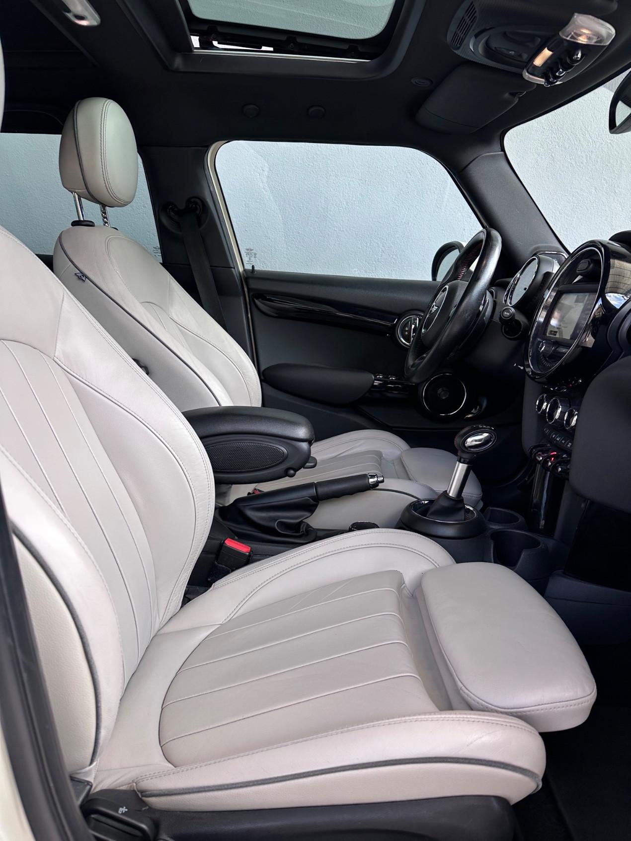 Mini 5 Porte Cooper SD Business 2.0 Auto JCW