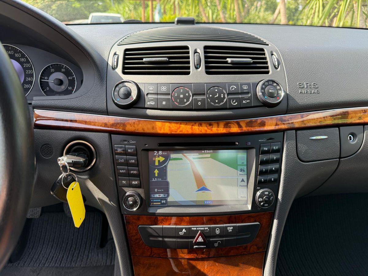 MERCEDES - Classe E - 270 CDI Elegance