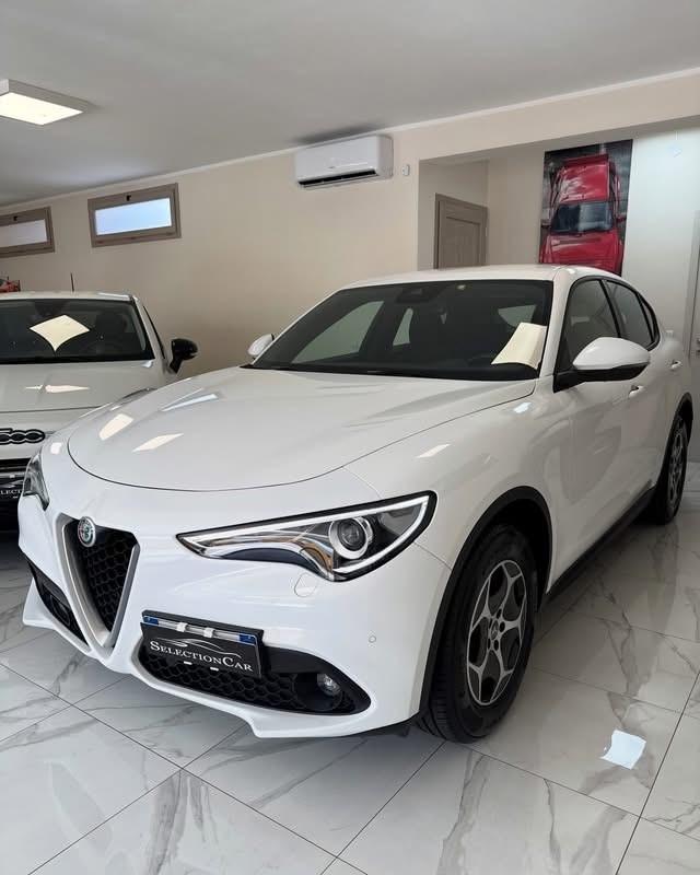 Alfa Romeo Stelvio 2.2 Turbodiesel 190 CV AT8 Q4 Business