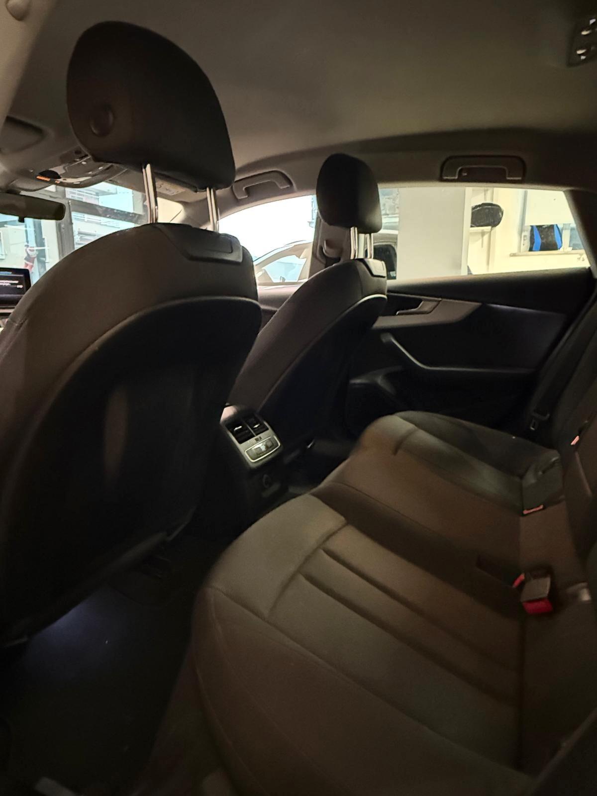 Audi A5 SPB 45 TDI quattro S tronic Business