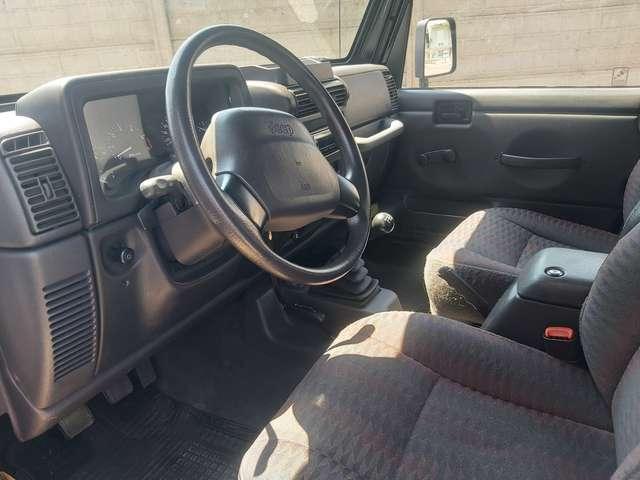 Jeep Wrangler Hard Top 2.5 Sport