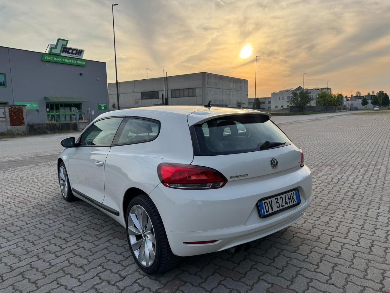 Volkswagen Scirocco 1.4 TSI 160CV