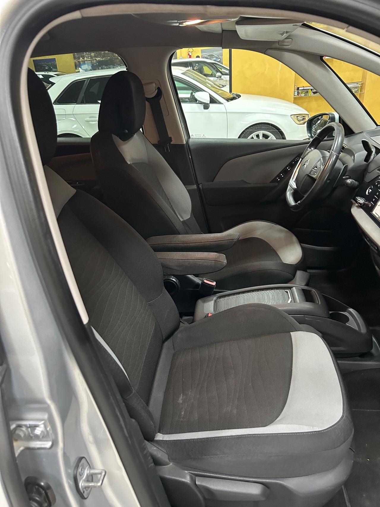 CITROEN C4 PICASSO 1.6 Hdi “AUT/F1/NAV/LED”-2015