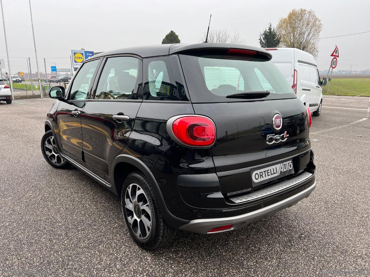 FIAT 500L 1.4 95 CV S&S City Cross IVA DEDUCIBILE