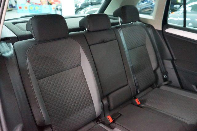 VOLKSWAGEN Tiguan 2.0 TDI SCR 4MOTION Business BlueMotion Technology