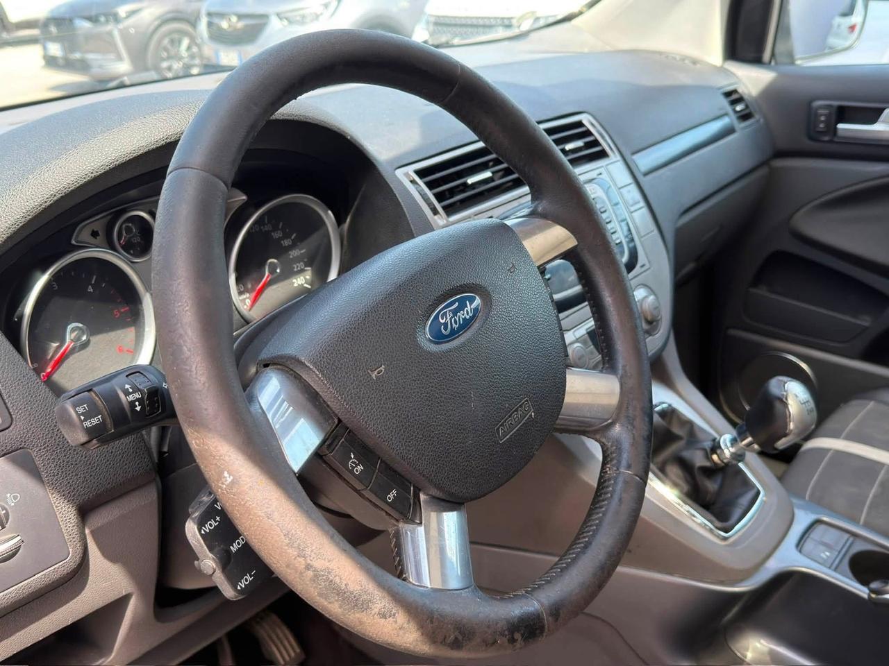 Ford Kuga 2.0 TDCi 136 CV 4WD Titanium DPF