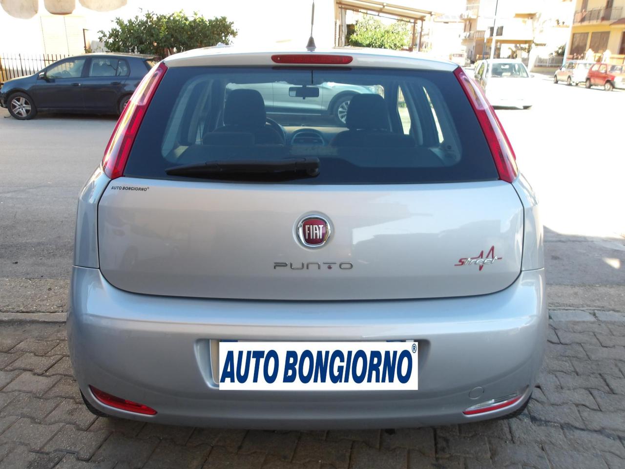 FIAT PUNTO 1.3 MJT II 75 CV 5 porte Street