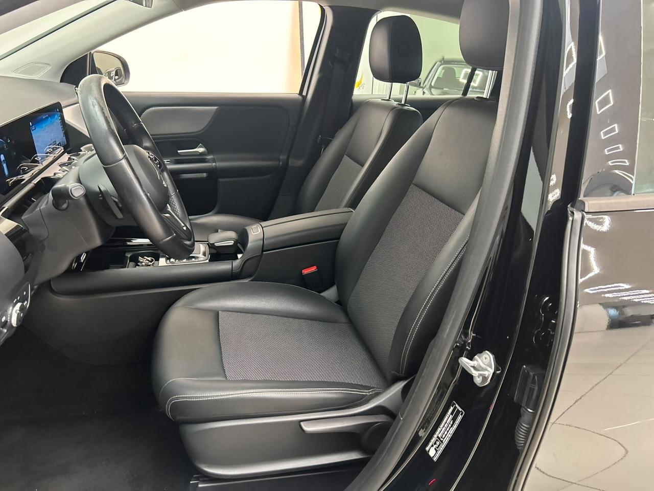 MERCEDES BENZ GLA 200 2022 Sport Plus auto