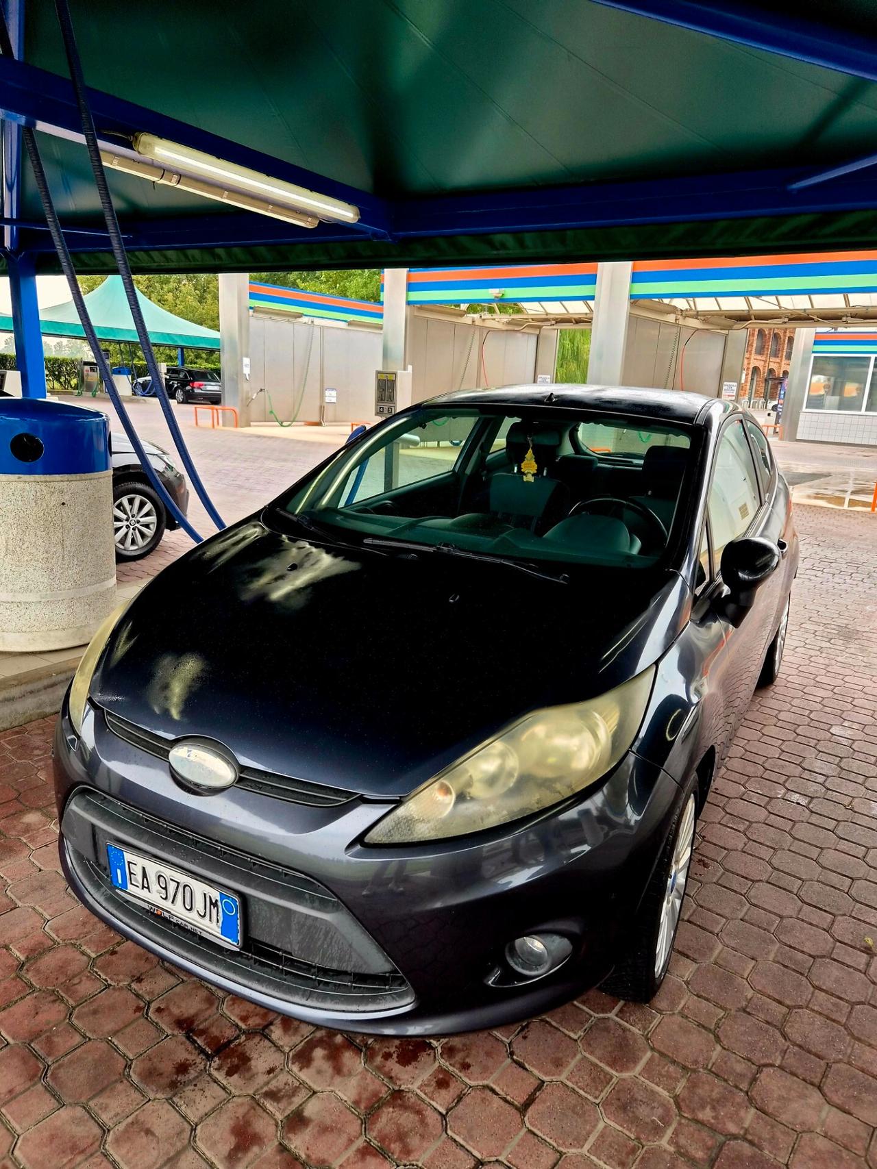 Ford Fiesta 1.4 3 porte Bz.- GPL Titanium