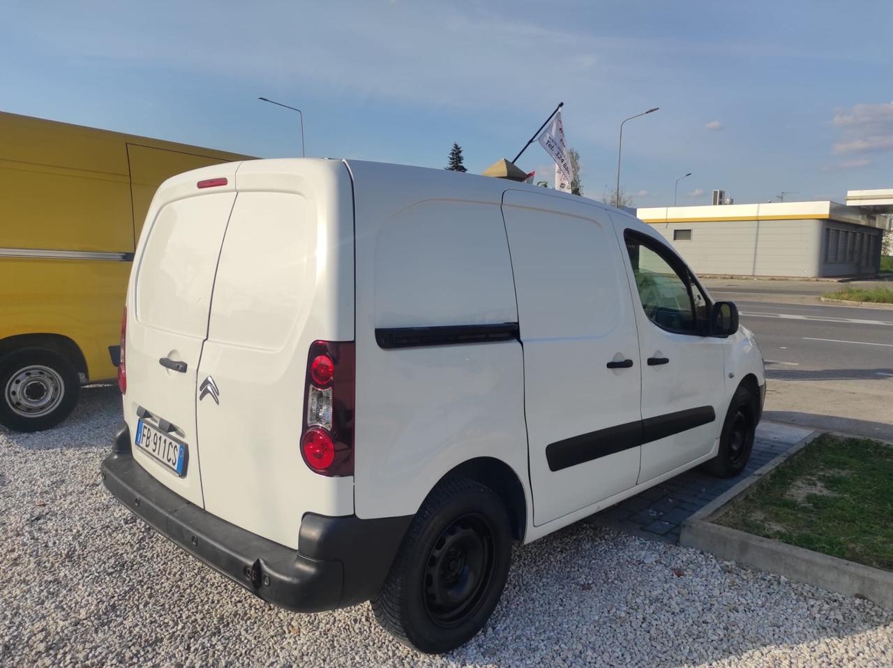 Citroen Berlingo 1.6 HDi 90 3 posti Club L1 Iva Compresa
