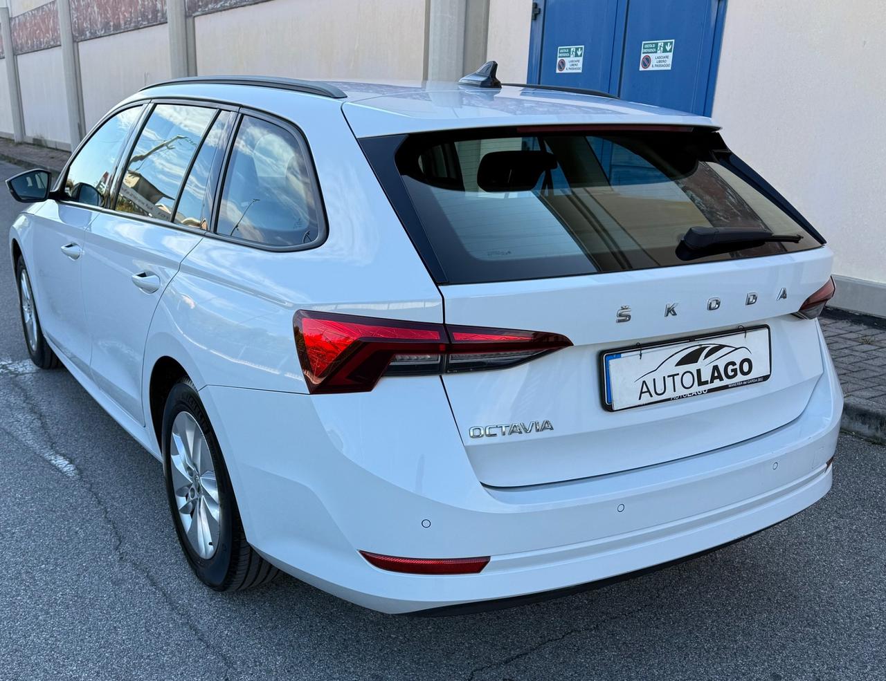 Skoda Octavia 2.0 TDI EVO SCR 150 CV DSG Wagon Executive