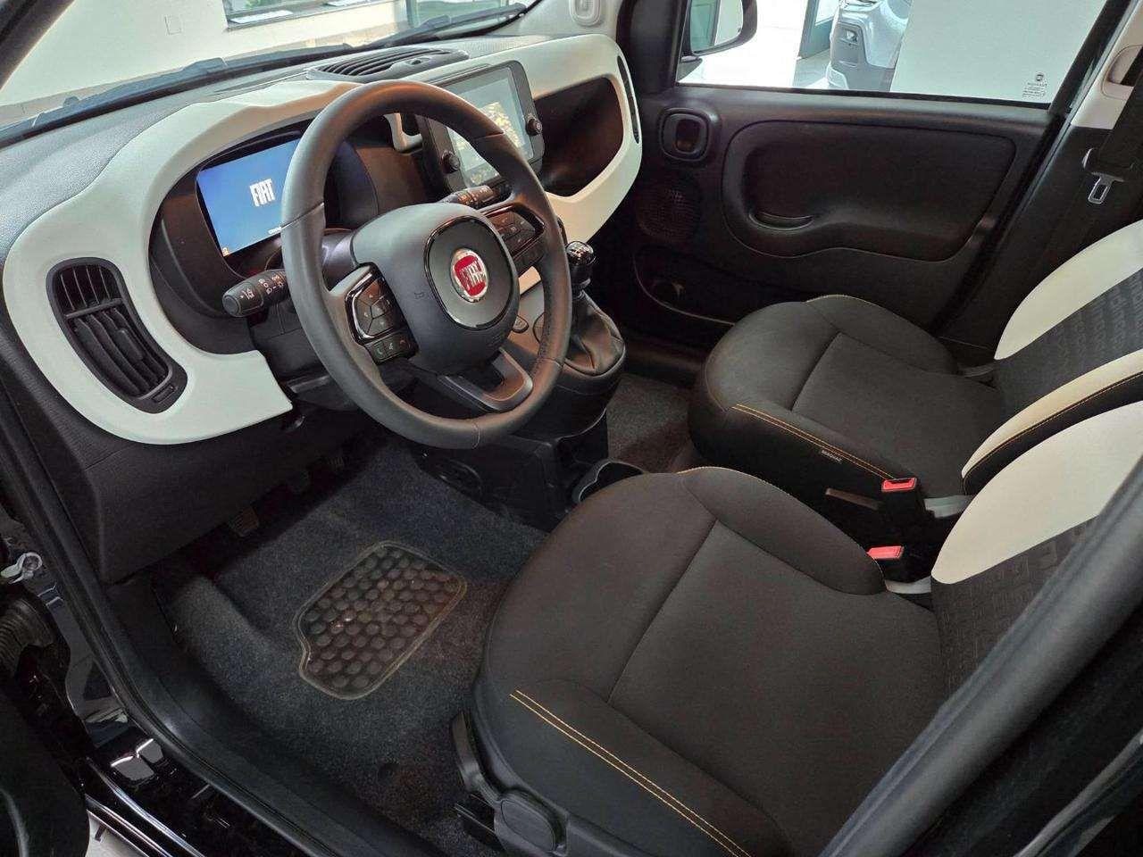Fiat Panda 1.0 FireFly S&S Hybrid Pandina