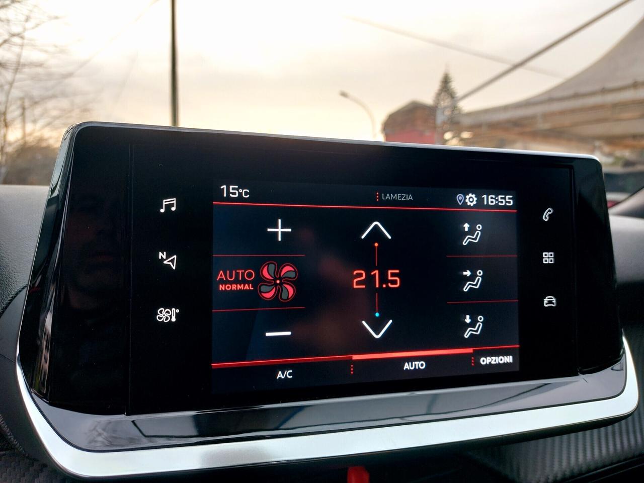 Peugeot 2008 1.5HDi 130 EAT8 All.- 23.000 Km.-2023