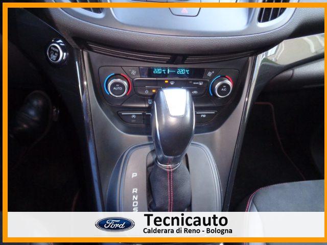 FORD Kuga 1.5 TDCI 120 CV S&S 2WD ST-Line CAMBIO AUTOMATICO