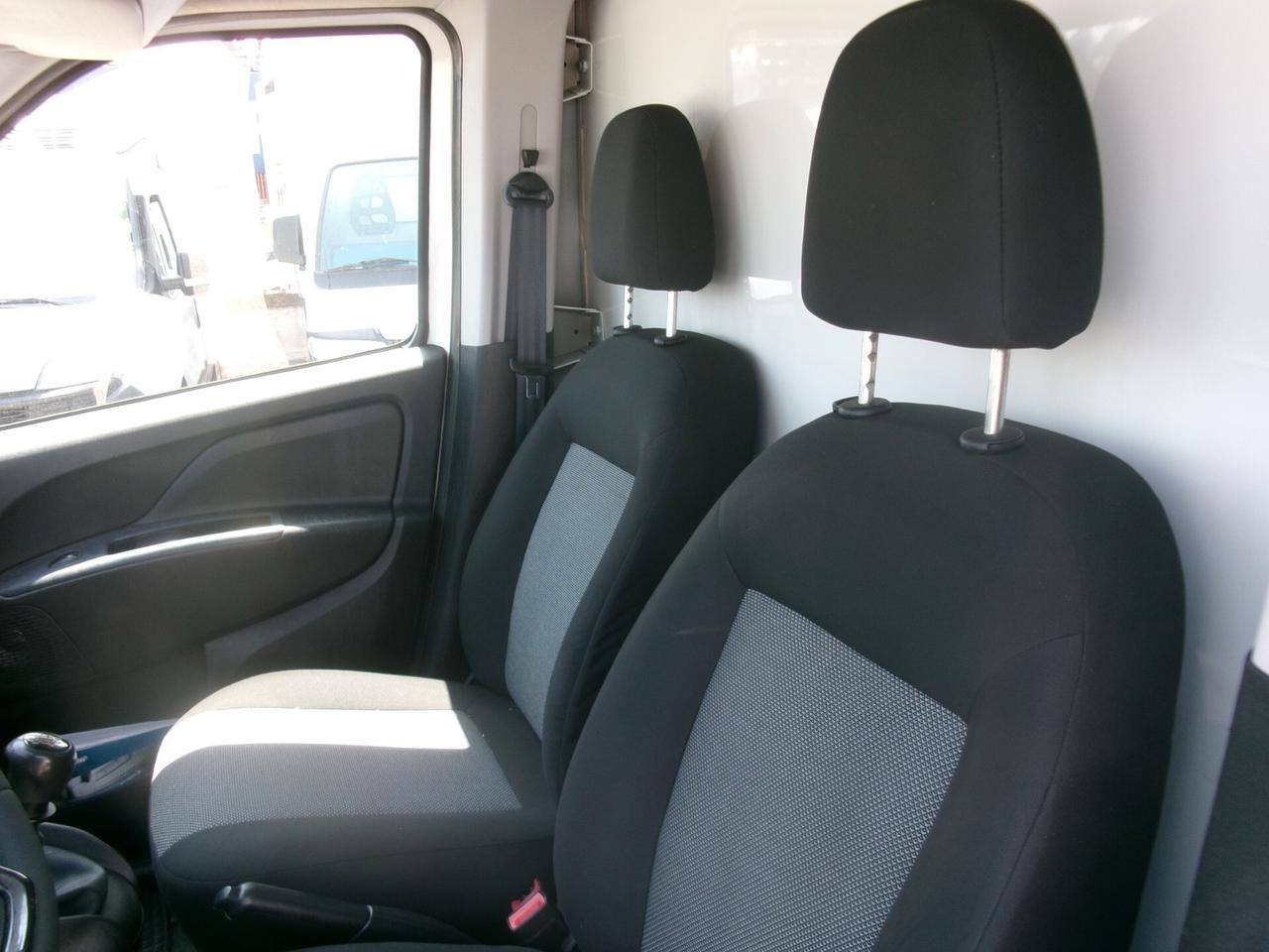 Fiat Doblo 1.6 M-JET FRIGO PARATIA DIVISORIA ATP FRCX 09/2028 172000 KM