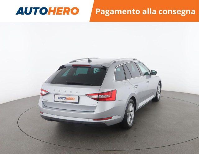 SKODA Superb 2.0 TDI EVO 200 CV SCR DSG Wagon 4x4 Executive