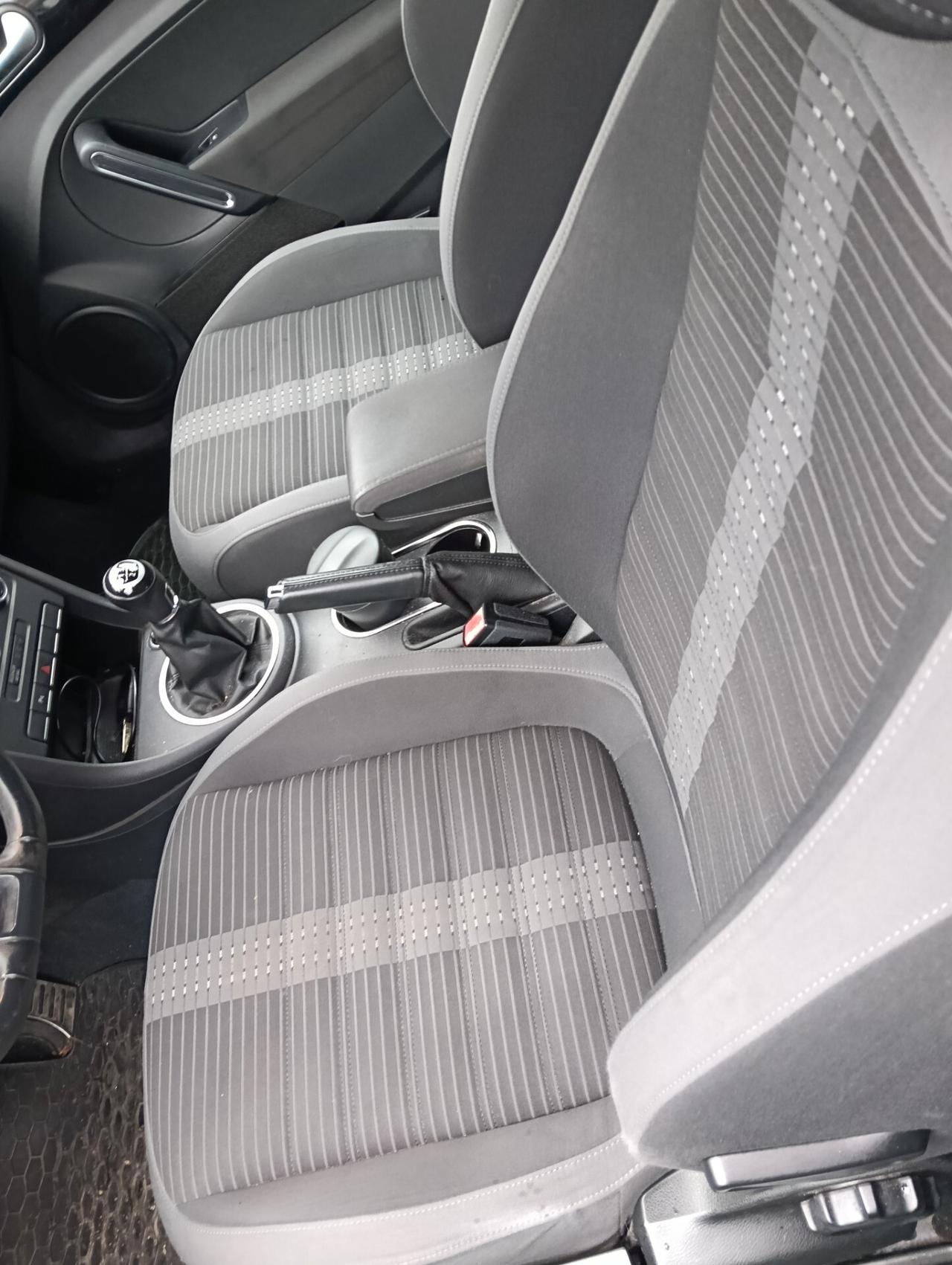 Volkswagen Maggiolino 2.0 TDI Sport