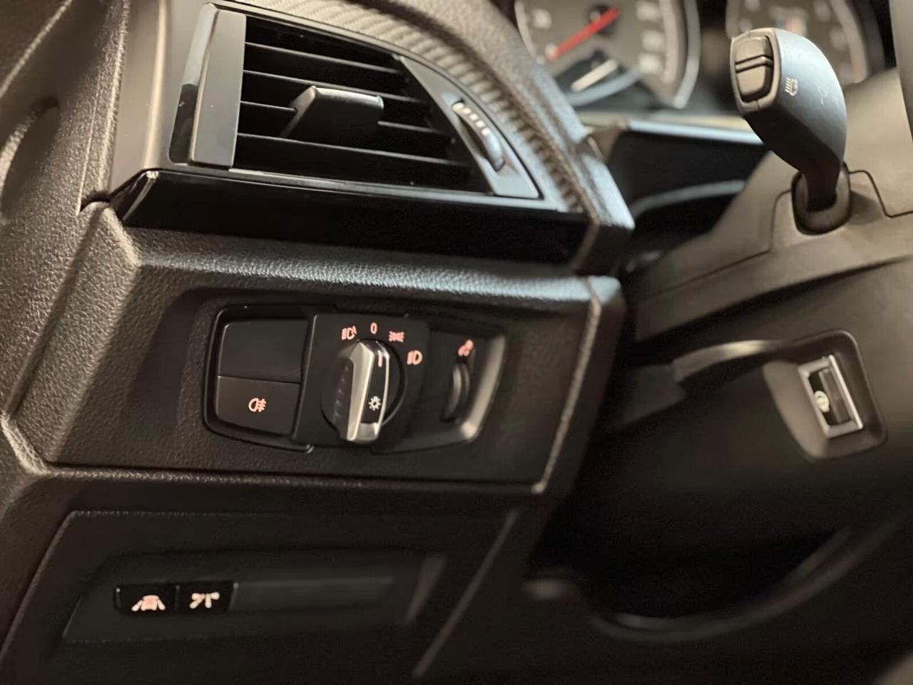 Bmw M2 Segnale stradale a LED Coupé DKG