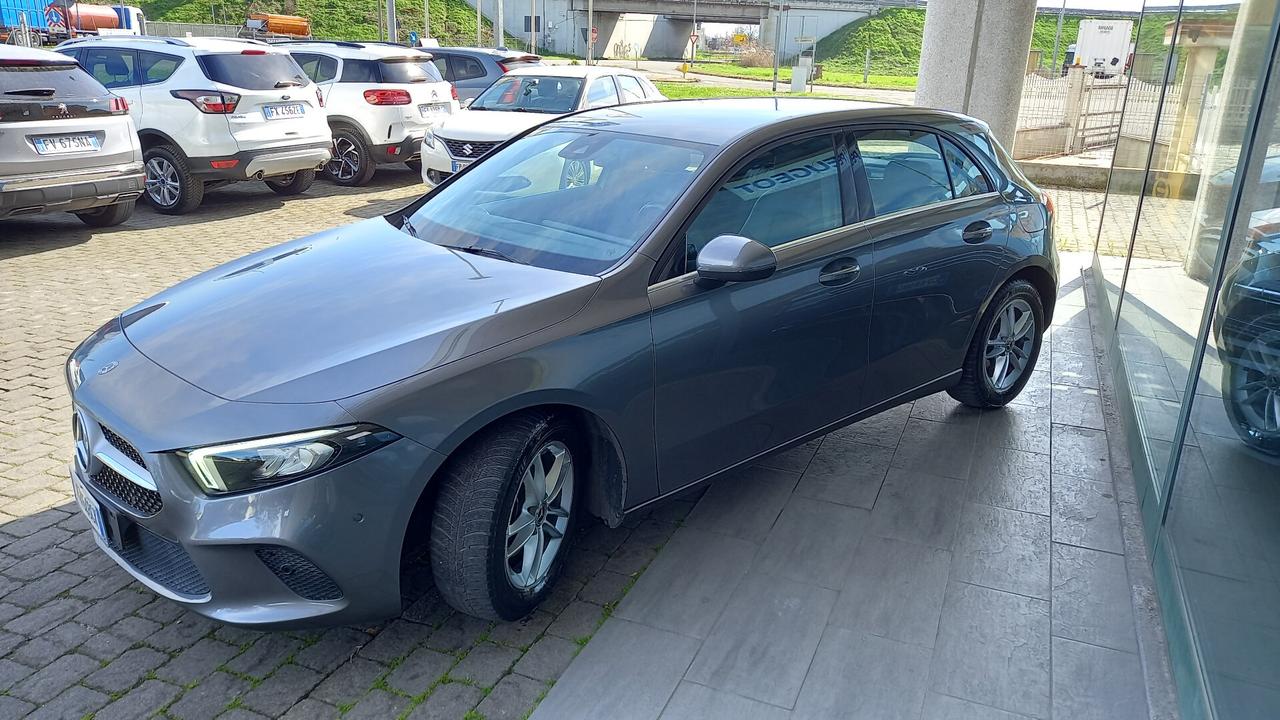 Mercedes-benz A 180 d Automatic Business