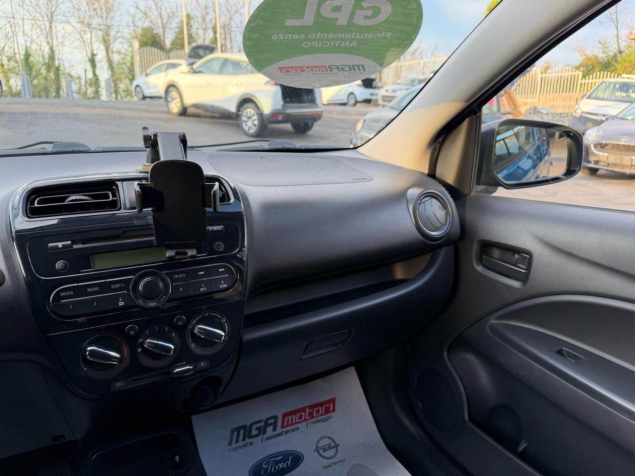 Mitsubishi Space Star 1.0 Invite