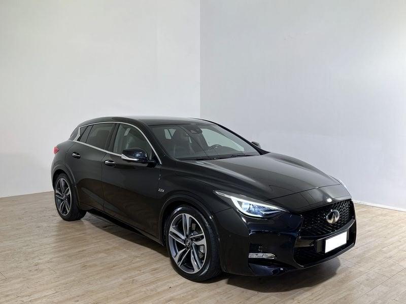 Infiniti Q30 2.2 diesel DCT AWD Sport