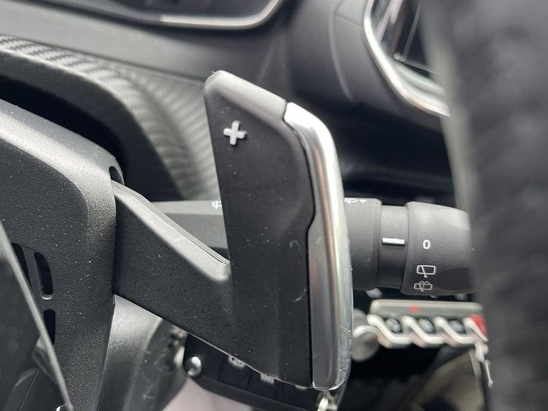 Peugeot 208 1.2 hybrid Allure 110cv e-dcs 6 - AZIENDALE