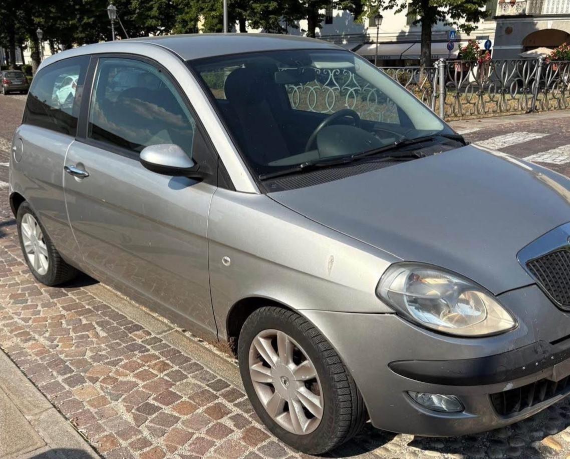 Lancia Ypsilon 1.3 Multijet 16V Platino