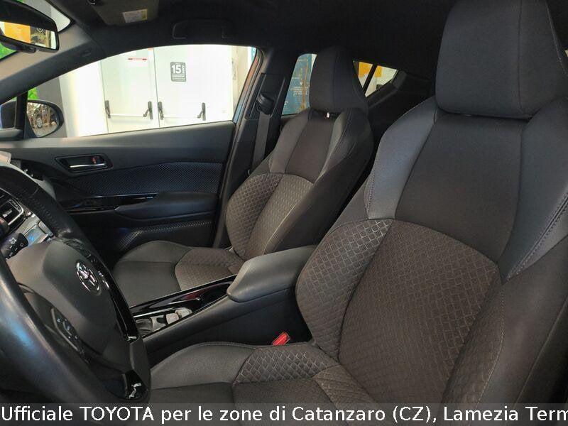 Toyota C-HR C-HR 1.8 Hybrid E-CVT Trend