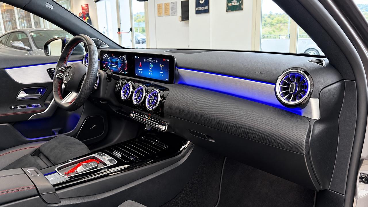 Mercedes-benz A 180 Automatic AMG Line Premium Plus