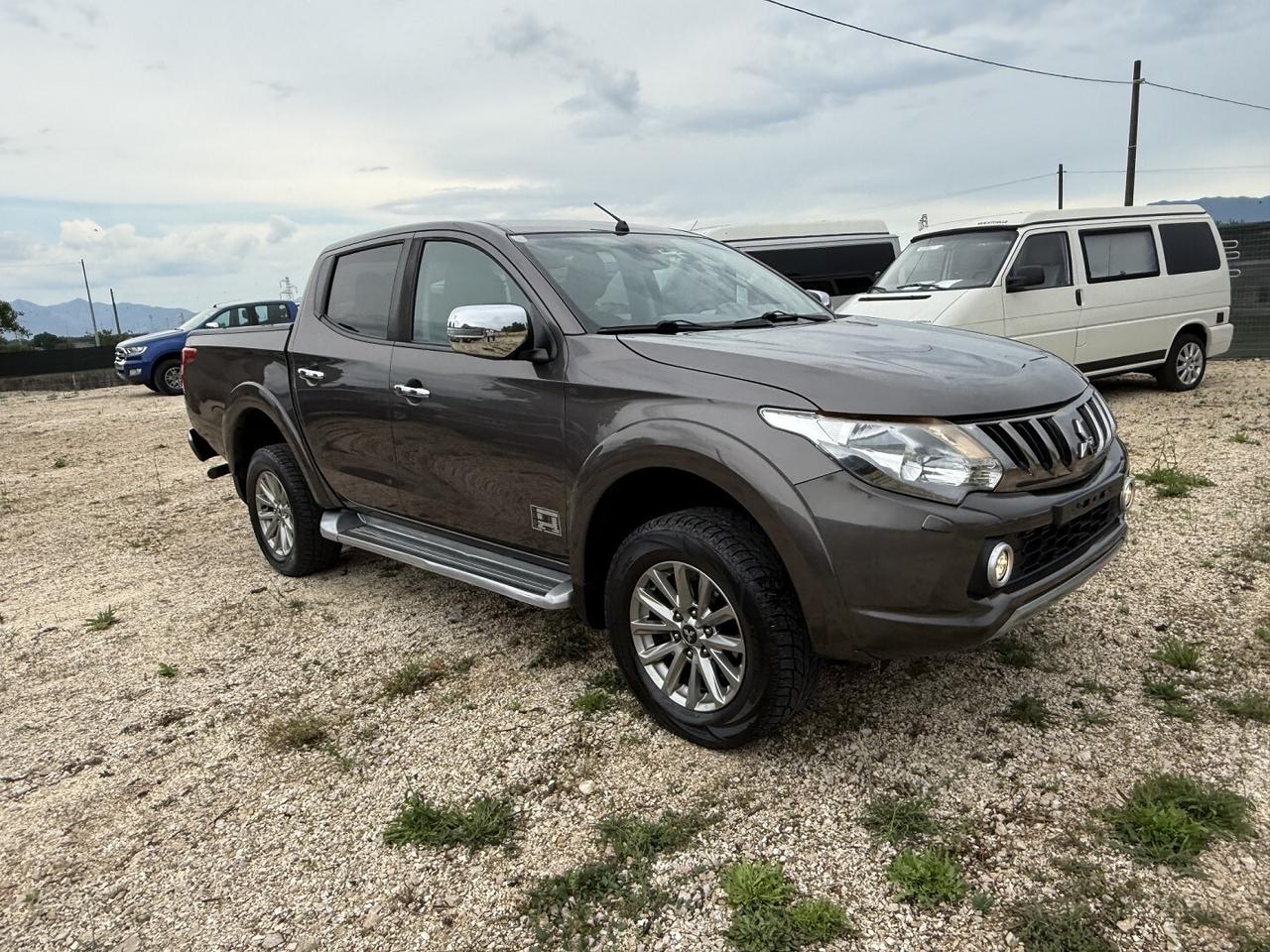 MITSUBISHI L200 PLUS DOPPIA CABINA 4X4 DIESEL