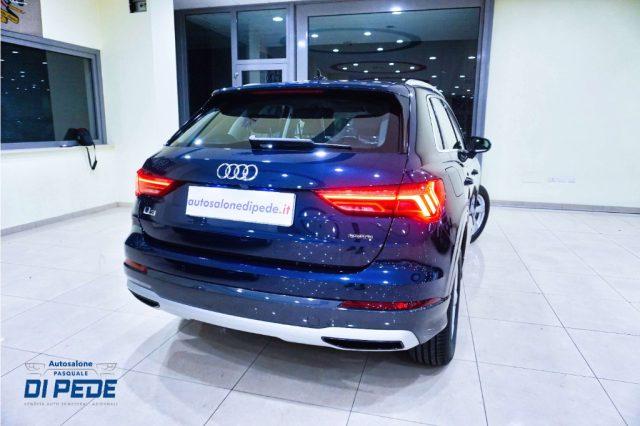 AUDI Q3 40 TDI quattro S tronic Business Advanced