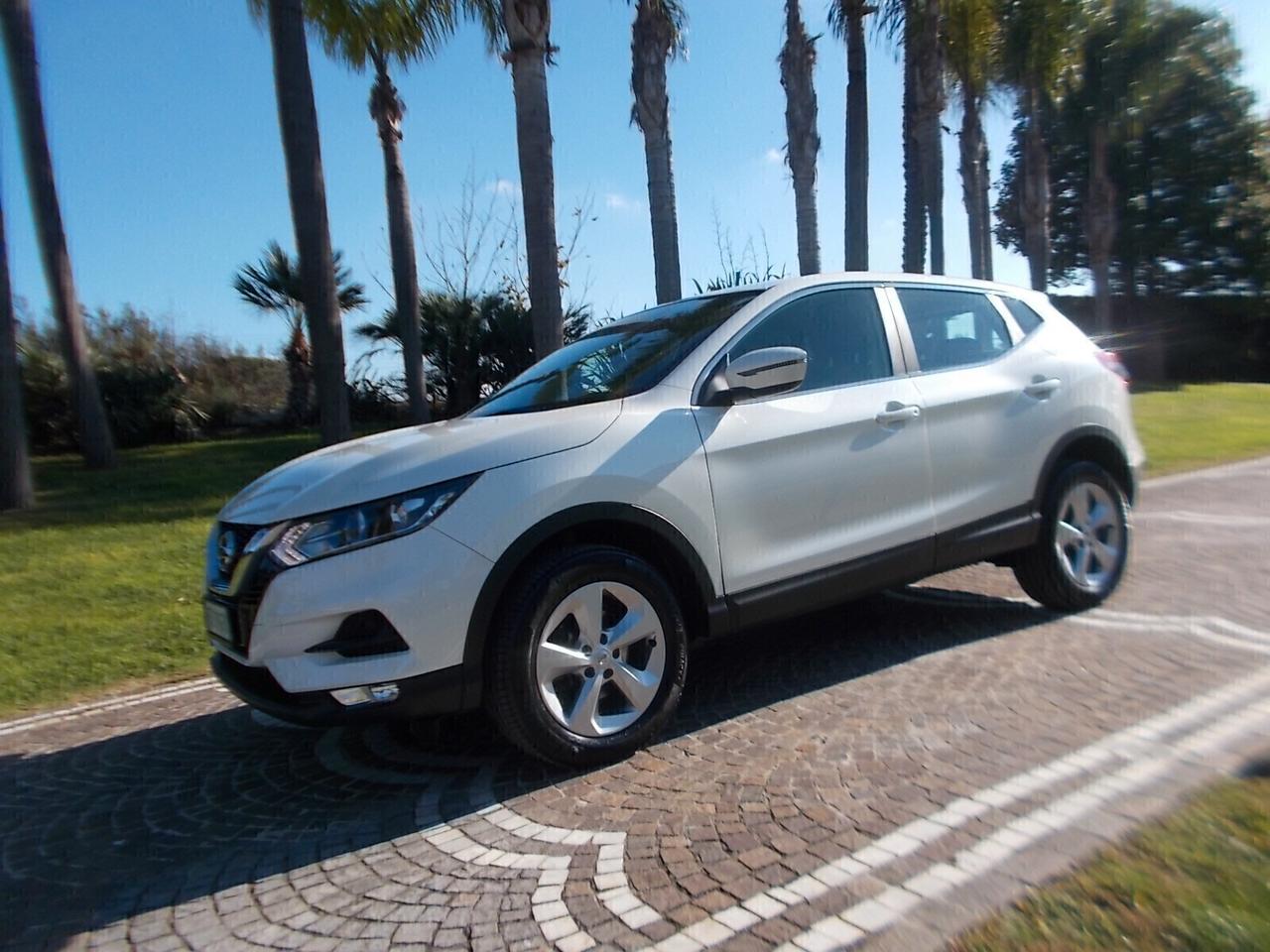 Nissan Qashqai 1.5 dCi *FULL OPTIONAL* da VETRINA