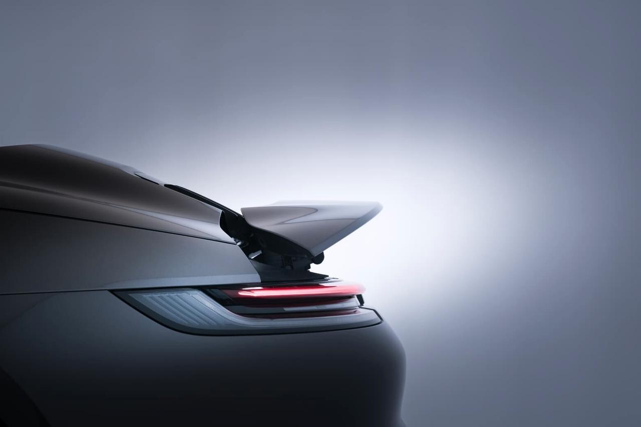 Porsche 911 Cabrio 3.0 Carrera auto
