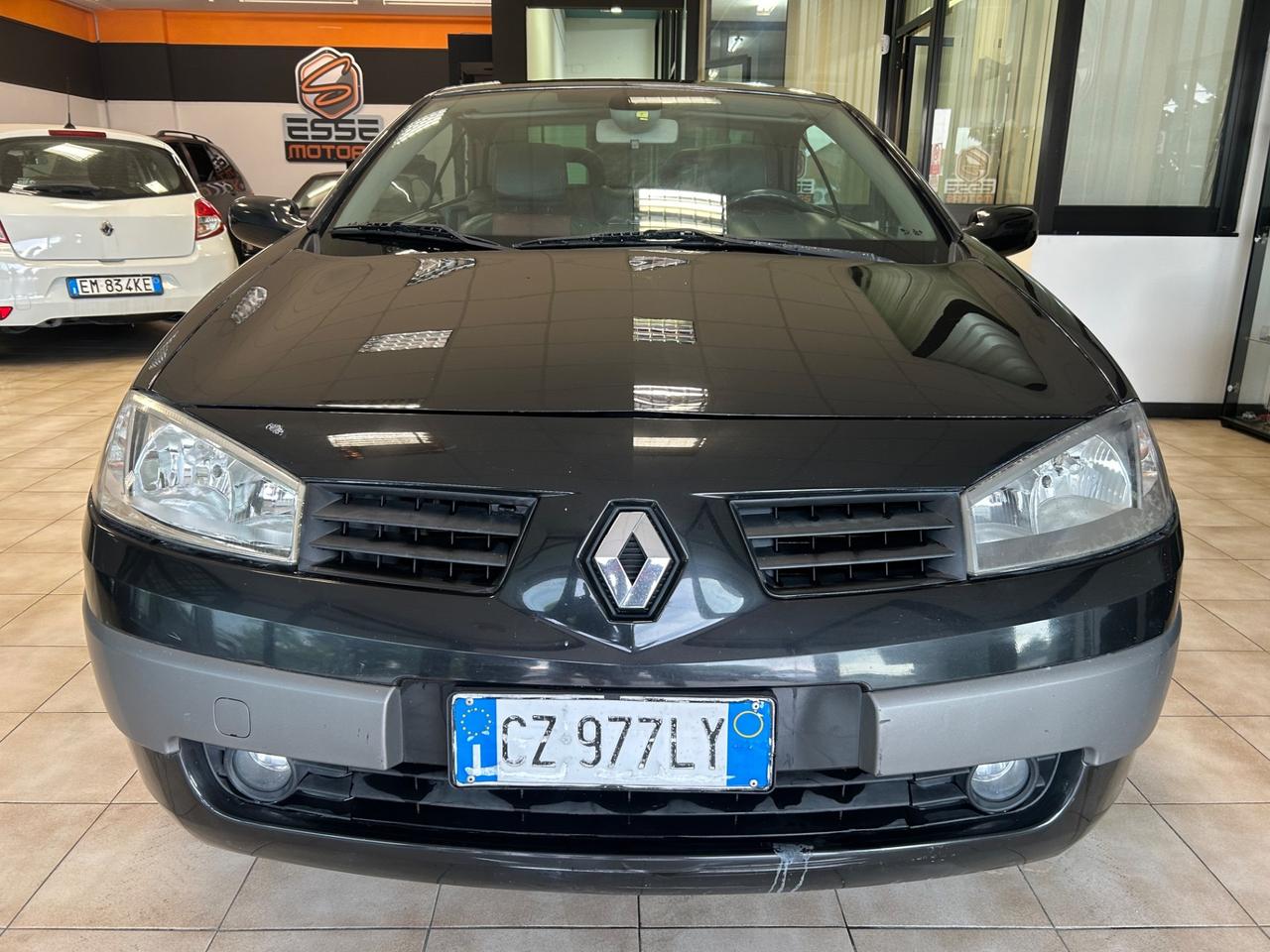Renault Megane Mégane C-C 1.9 dCi/130CV Confort Authentique