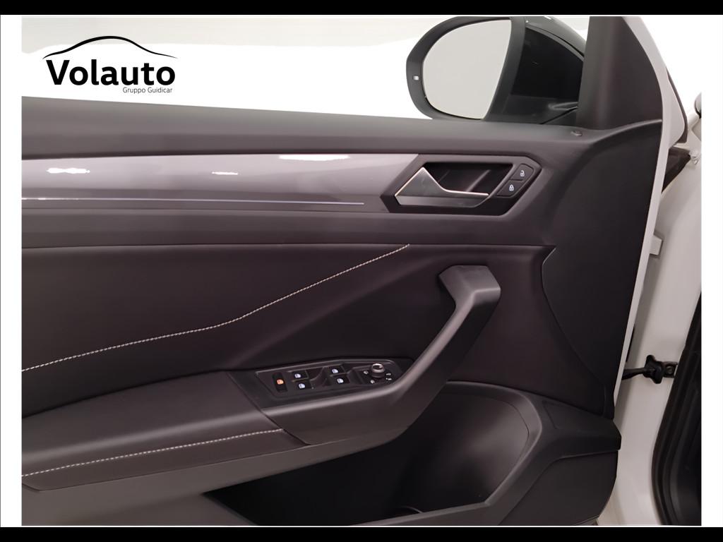 VOLKSWAGEN T-Roc 2022 - T-Roc 1.5 tsi Style dsg