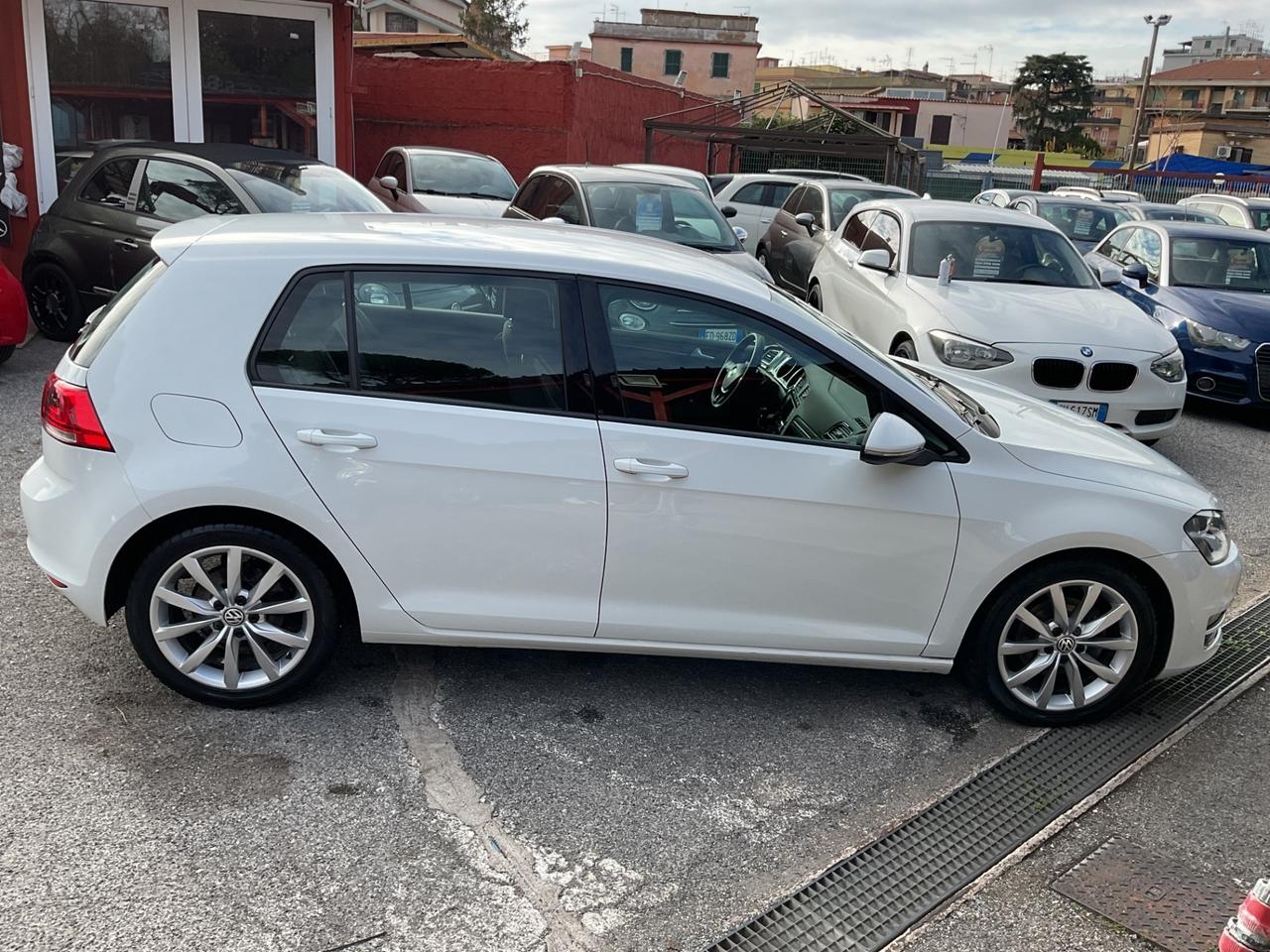 Golf 1.6 TDI -Highline-unipro-rate-garanzia