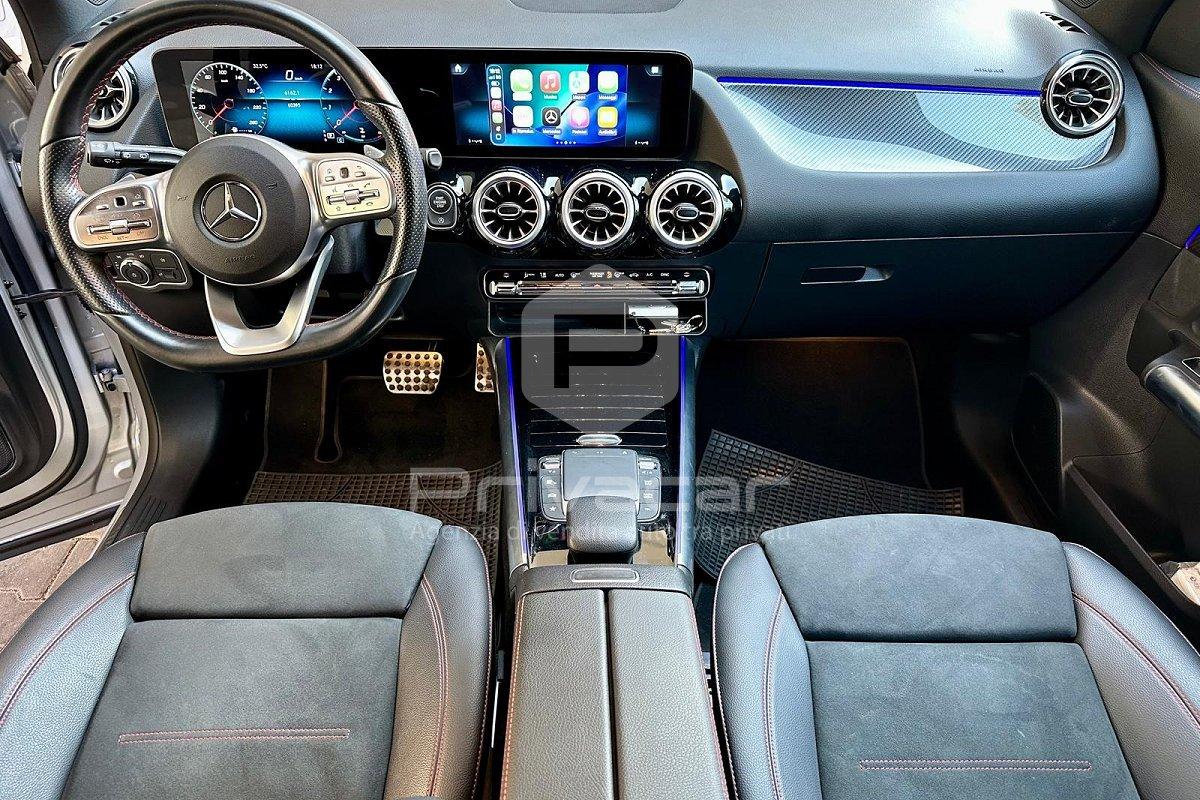 MERCEDES GLA 200 Automatic 4Matic Premium