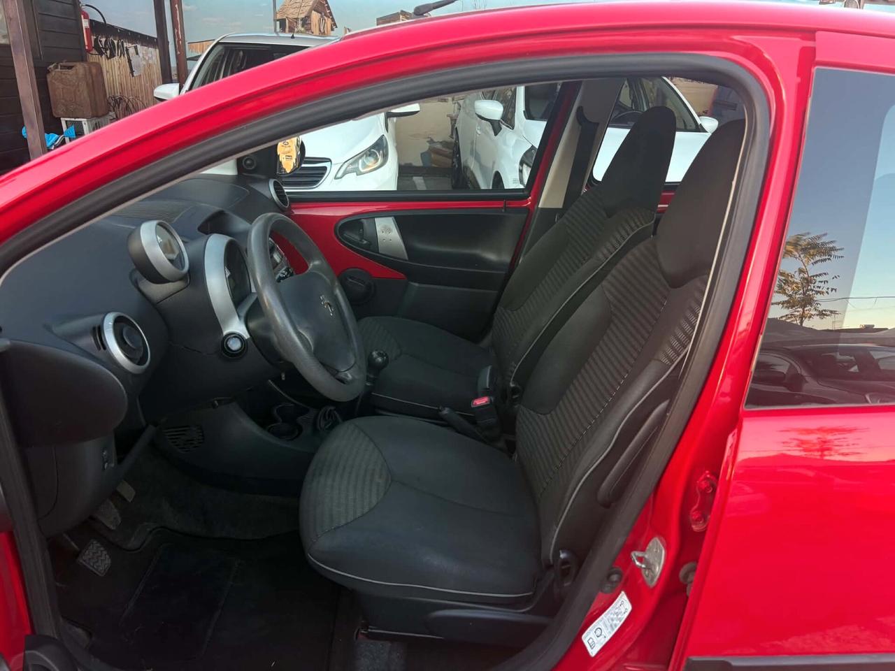 Peugeot 107 1.0 68CV 5p. Active