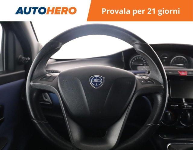 LANCIA Ypsilon 1.2 69 CV 5 porte Silver