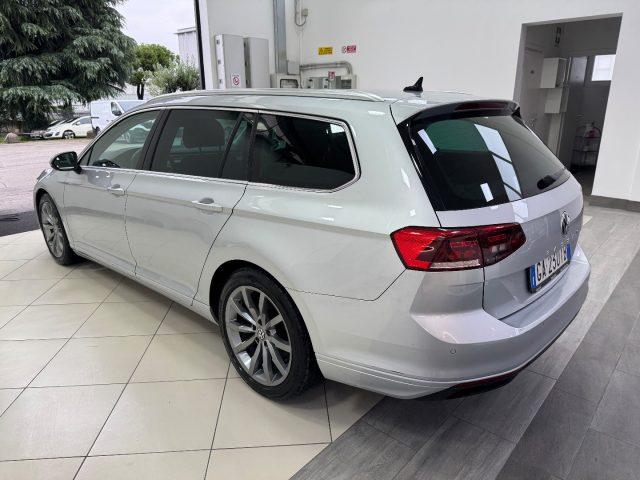 VOLKSWAGEN Passat Variant 2.0 TDI SCR EVO DSG Business