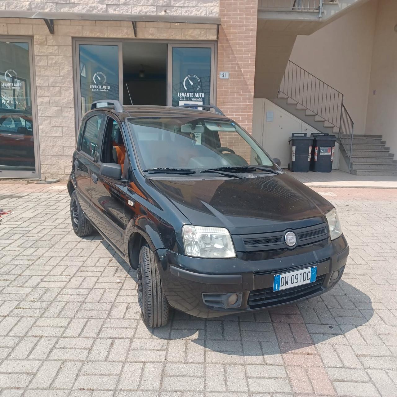 PANDA 1.2 MOTORE ATTUALE CON 107.000KM