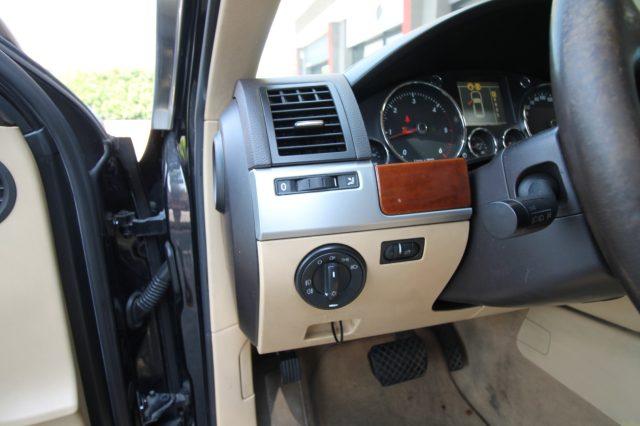 VOLKSWAGEN Touareg 3.0 V6 TDI DPF tiptronic Exclusive
