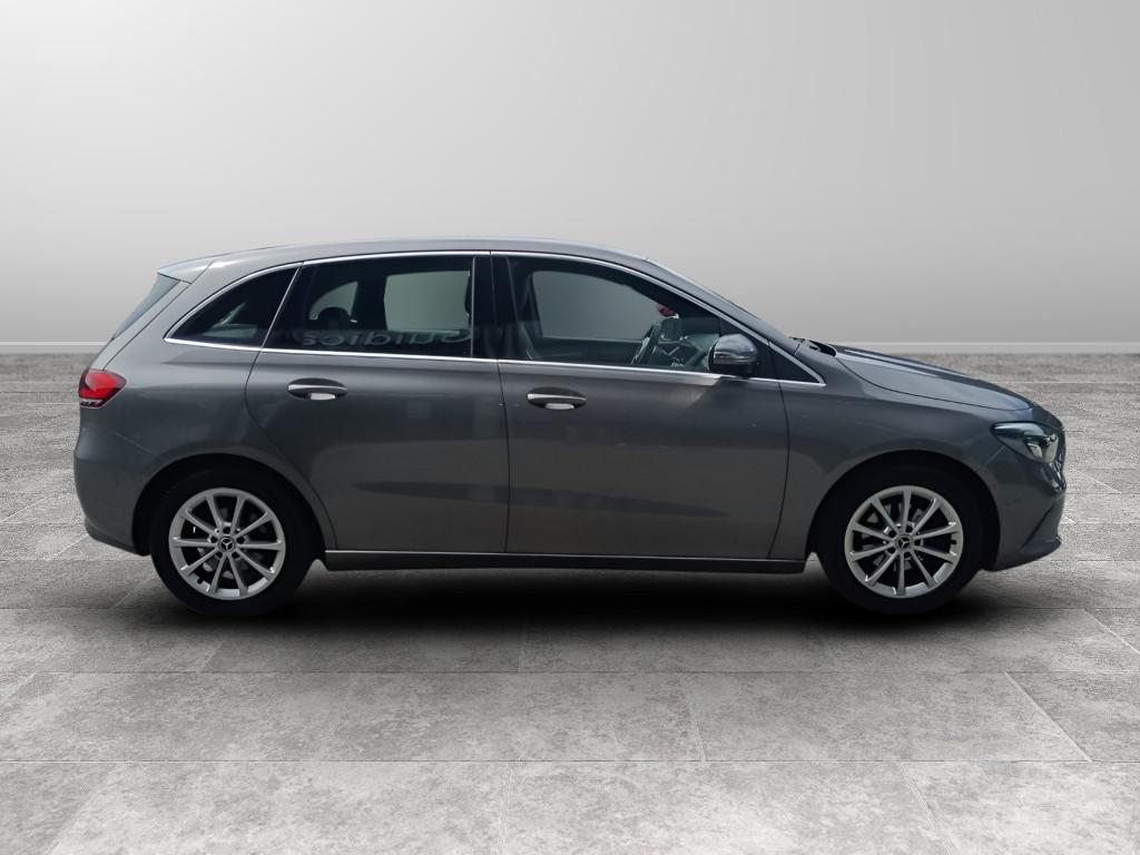 Mercedes-Benz Classe B - W247 2018 - B 180 d Sport Plus auto