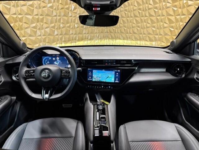 Alfa Romeo Junior 1.2 145 CV Hybrid eDCT6 Speciale