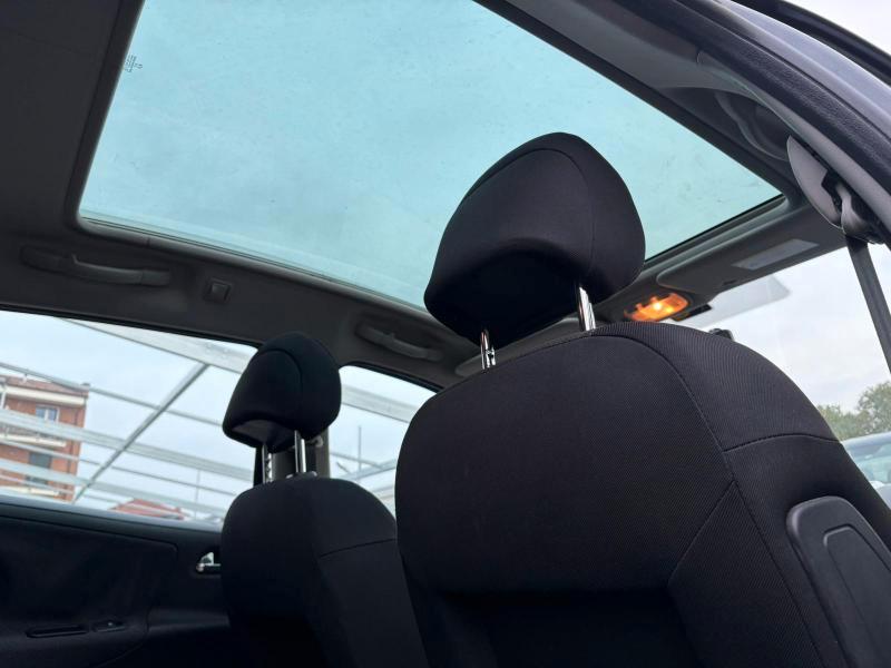 PEUGEOT 207 1.6 DIESEL 109 CV TETTO PANORAMICO