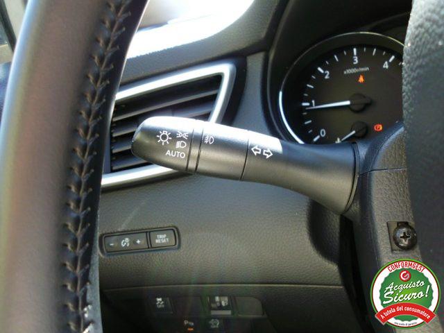NISSAN Qashqai 1.5 dCi 2WD N-Connecta