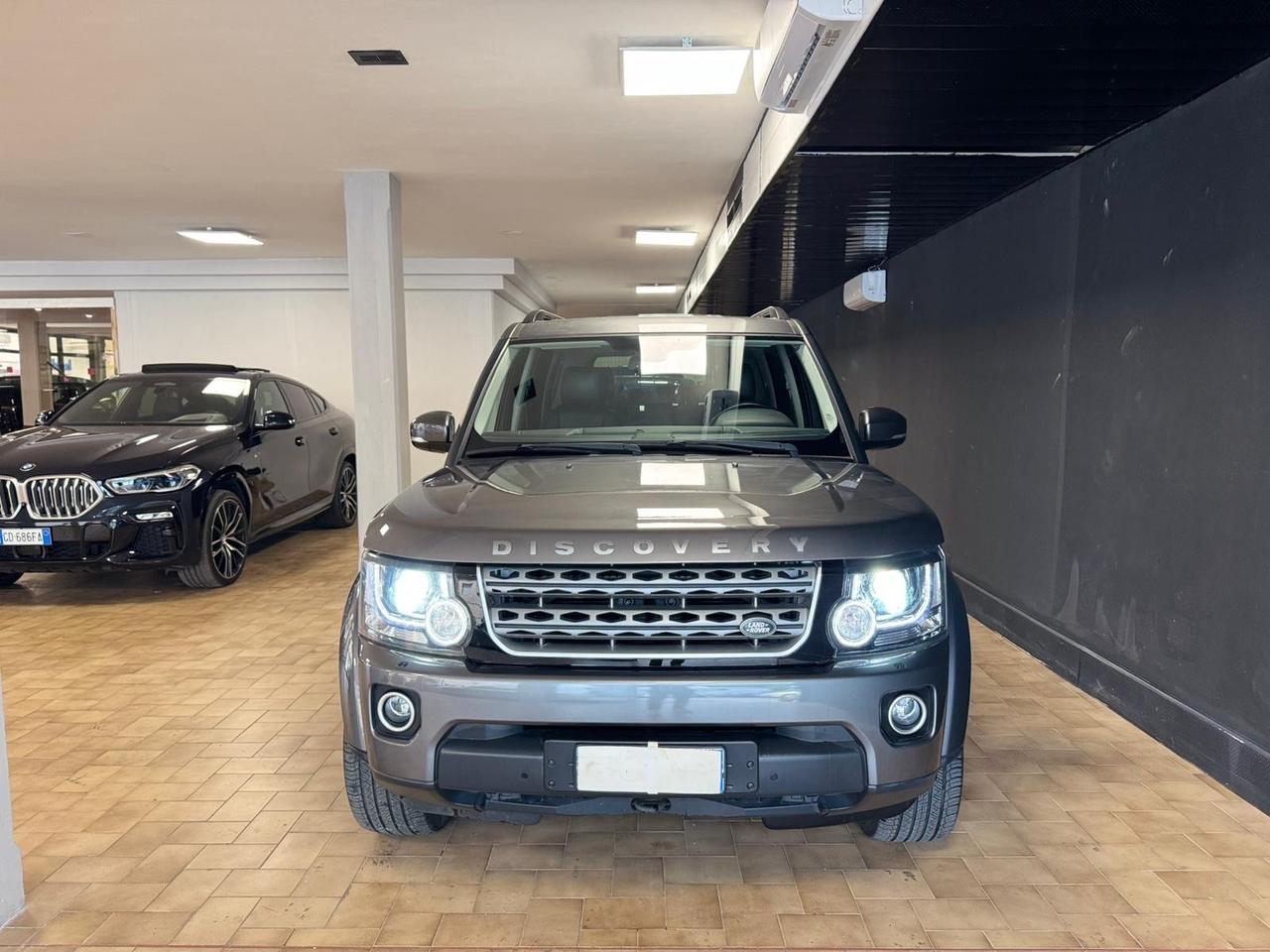 Land Rover Discovery 4 3.0 TDV6 211CV SE